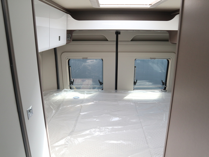 Burstner Eliseo C 602 2025 Campervan - Large 24