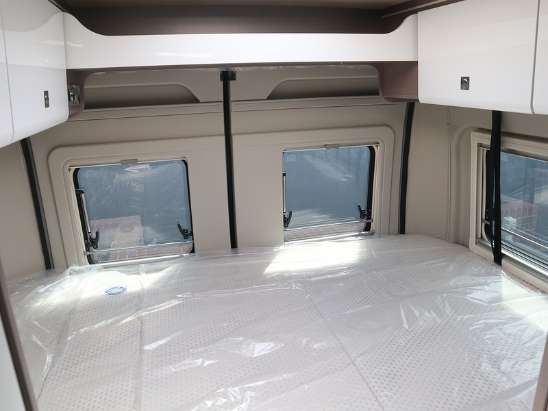 Burstner Eliseo C 602 2025 Campervan - Large 25