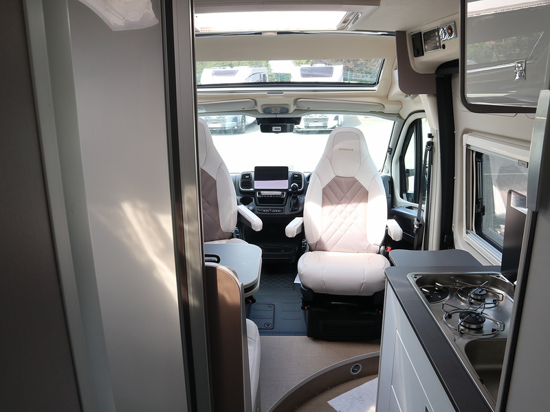 Burstner Eliseo C 602 2025 Campervan - Large 26