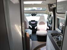 Burstner Eliseo C 602 2025 Campervan26