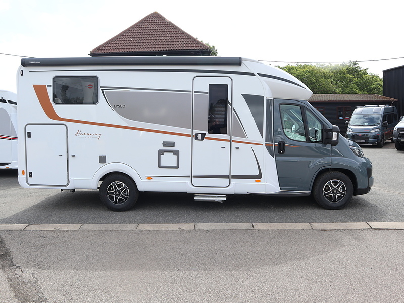 Burstner Lyseo TD 690 G Maxi Chassis 2025 Motorhome - Large 2
