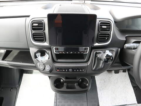 Burstner Campeo TD IT 690 G Maxi Chassis Motorhome - N2399