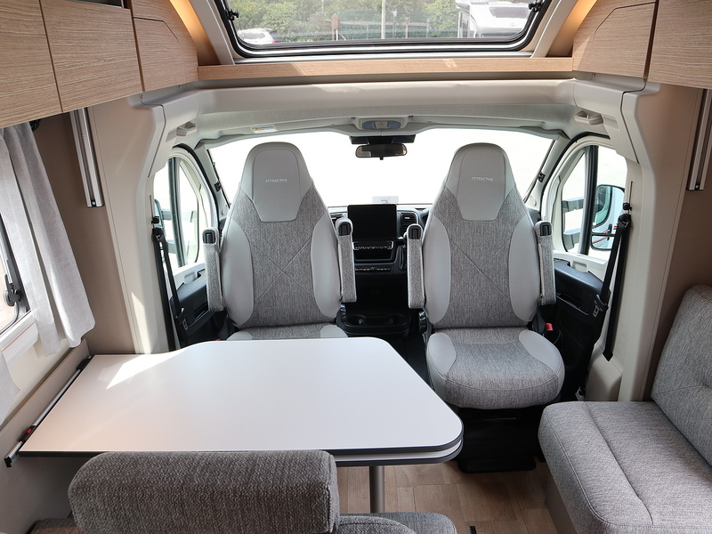 Burstner Campeo TD IT 690 G Maxi Chassis 2025 Motorhome - Large 11