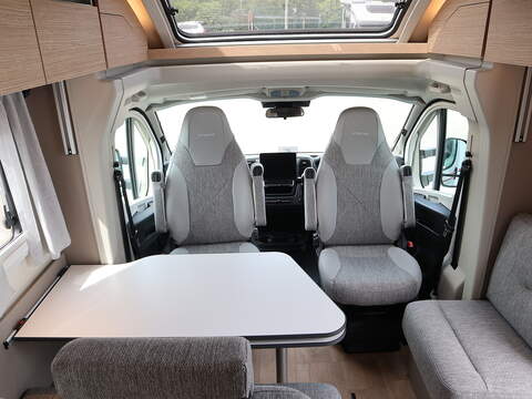 Burstner Campeo TD IT 690 G Maxi Chassis Motorhome - N2399