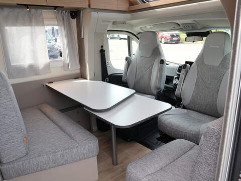 Burstner Campeo TD IT 690 G Maxi Chassis Motorhome - N2399