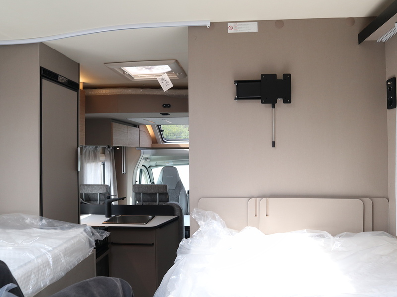 Burstner Campeo TD IT 690 G Maxi Chassis 2025 Motorhome - Large 28