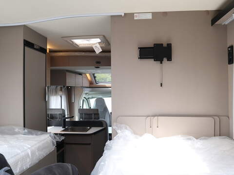Burstner Campeo TD IT 690 G Maxi Chassis Motorhome - N2399