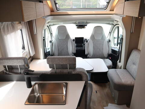 Burstner Campeo TD IT 690 G Maxi Chassis Motorhome - N2399