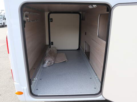 Burstner Lyseo Skyline IT 690 Motorhome - N2402