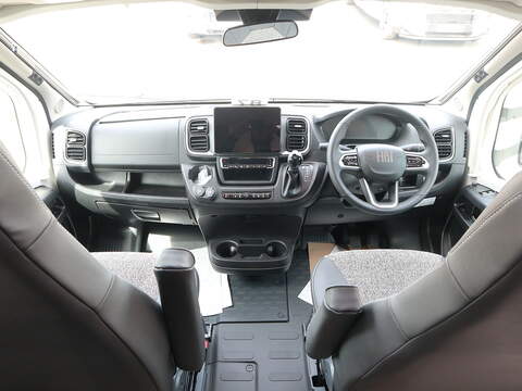 Burstner Lyseo Skyline IT 690 Motorhome - N2402