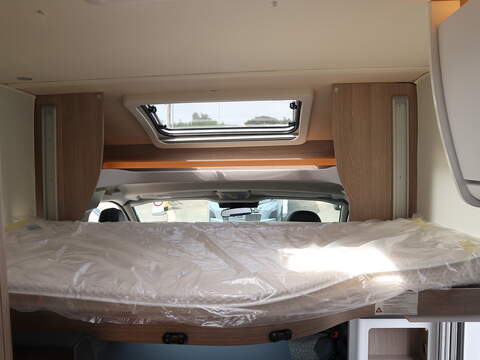 Burstner Lyseo Skyline IT 690 Motorhome - N2402