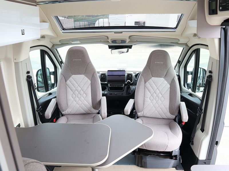 Burstner Eliseo C 602 Campervan - N2403