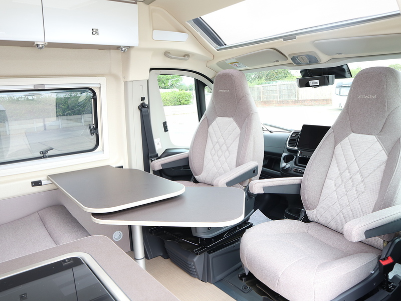 Burstner Eliseo C 602 Campervan - N2403
