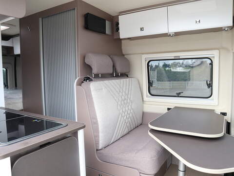 Burstner Eliseo C 602 Campervan - N2403