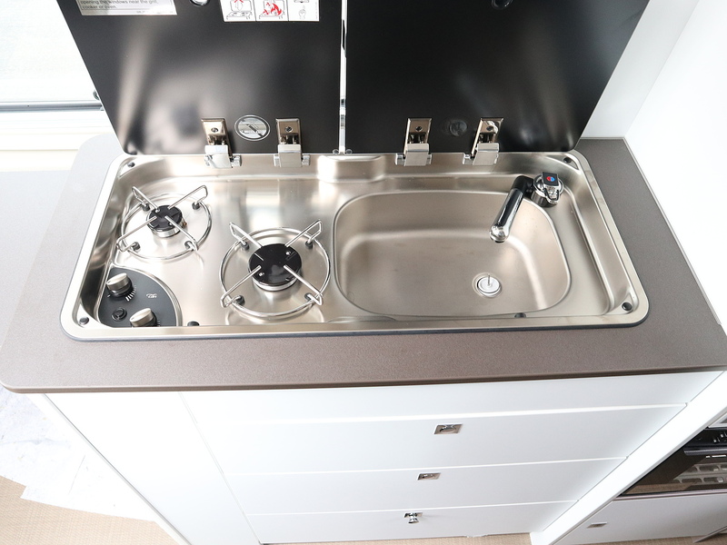 Burstner Eliseo C 602 Campervan - N2403