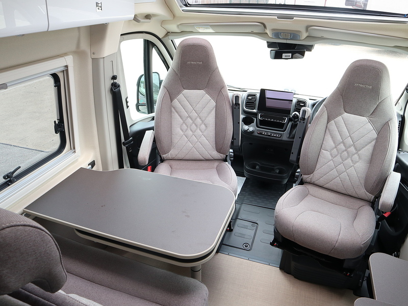 Burstner Eliseo C 602 Campervan - N2403