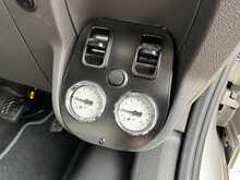 Autotrail F-Line F70 2023 Motorhome23