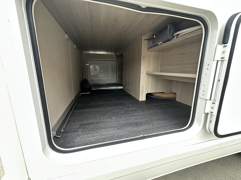 Autotrail F-Line F70 2023 Motorhome - Large 31