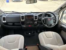 Autotrail Apache 700 2015 Motorhome8