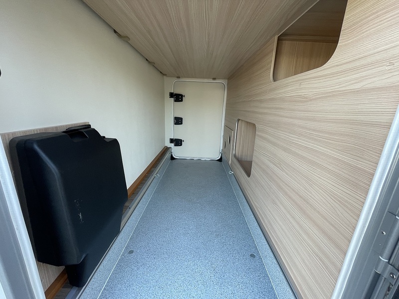 Burstner Lyseo Time I 690G 2018 A Class Motorhome - Large 20