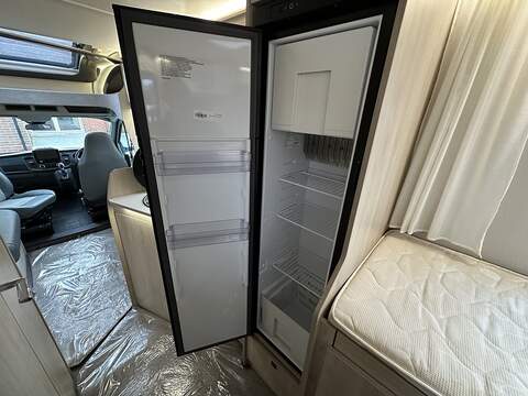 Autotrail F-Line F70 Motorhome - U2209