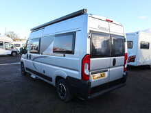 Chausson Twist V594 2019 Campervan3