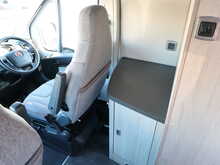 Chausson Twist V594 2019 Campervan19