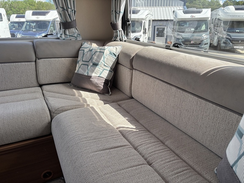 Autotrail Apache 634 2019 Motorhome - Large 43