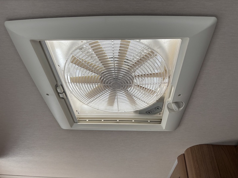 Autotrail Apache 634 2019 Motorhome - Large 31