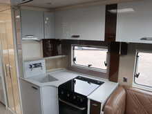 Burstner Elegance I 910 G 2022 A Class23