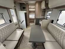 Burstner Ixeo T736 2019 Motorhome2