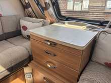 Swift Challenger SE 530 2014 Caravan6