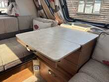 Swift Challenger SE 530 2014 Caravan7
