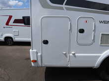 Weinsberg 600 DKG 2017 Motorhome3