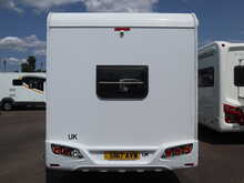Weinsberg 600 DKG 2017 Motorhome6