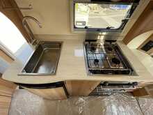 Bailey Unicorn Madrid 2011 Caravan4