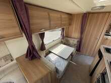 Bailey Unicorn Madrid 2011 Caravan13