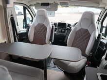 Burstner Eliseo C 540 2025 Campervan11
