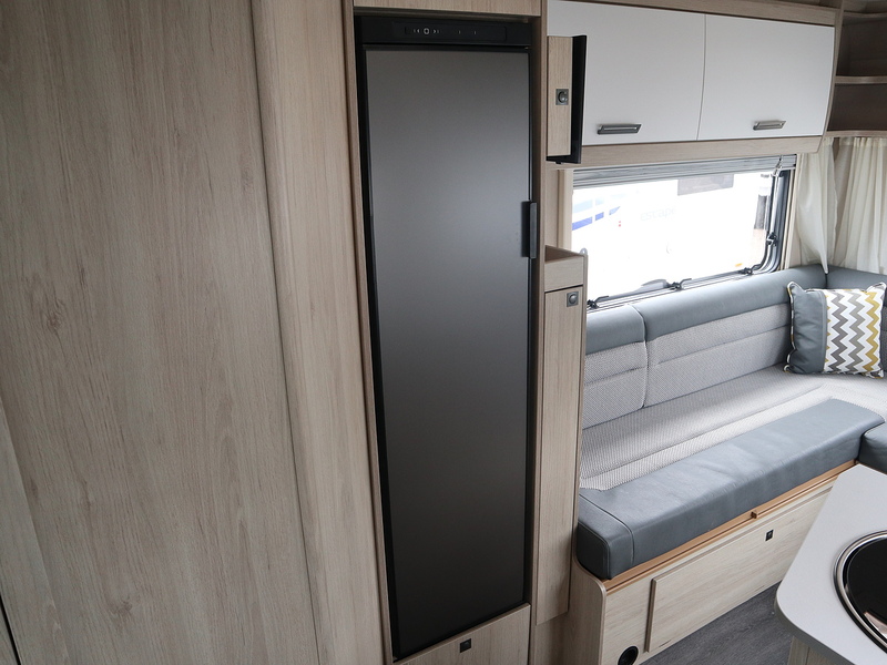 Autotrail F-Line F68 2024 Motorhome - Large 11