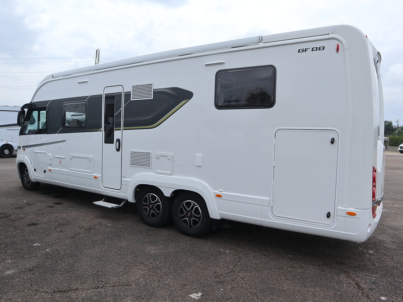 Autotrail Grande Frontier GF-88 2024 Motorhome - Large 9