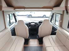 Autotrail Grande Frontier GF-88 2024 Motorhome11