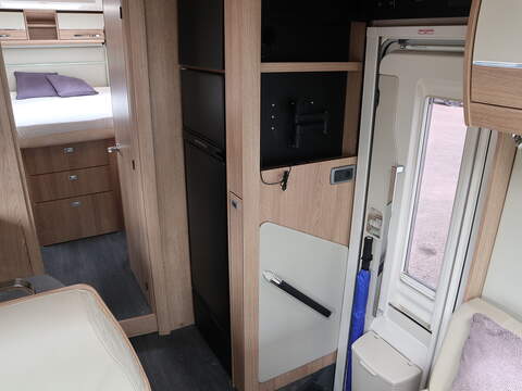 Autotrail Grande Frontier GF-88 Motorhome - U2390