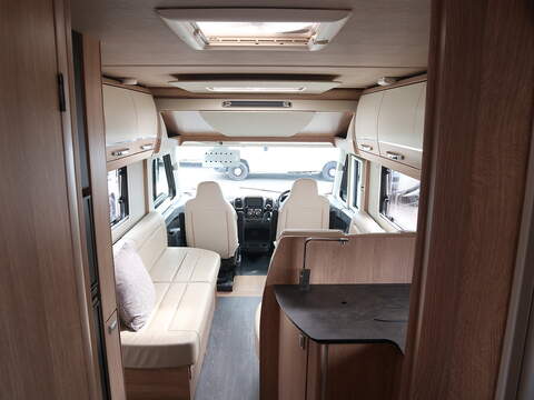 Autotrail Grande Frontier GF-88 Motorhome - U2390