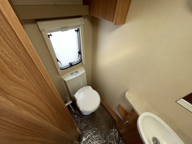 Swift Challenger Sport 564 2013 Caravan - Large 20