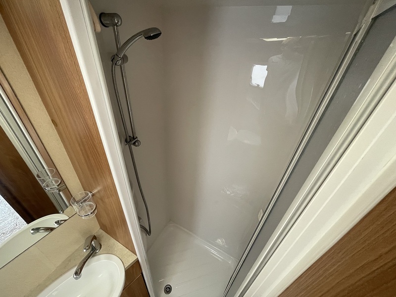Swift Challenger Sport 564 2013 Caravan - Large 23