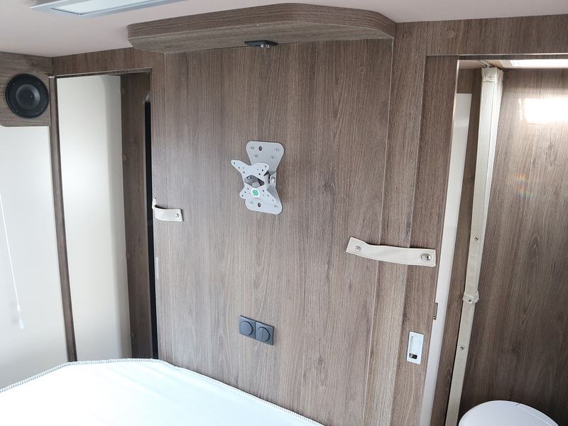 Rollerteam T-Line 740 2023 Motorhome - Large 25