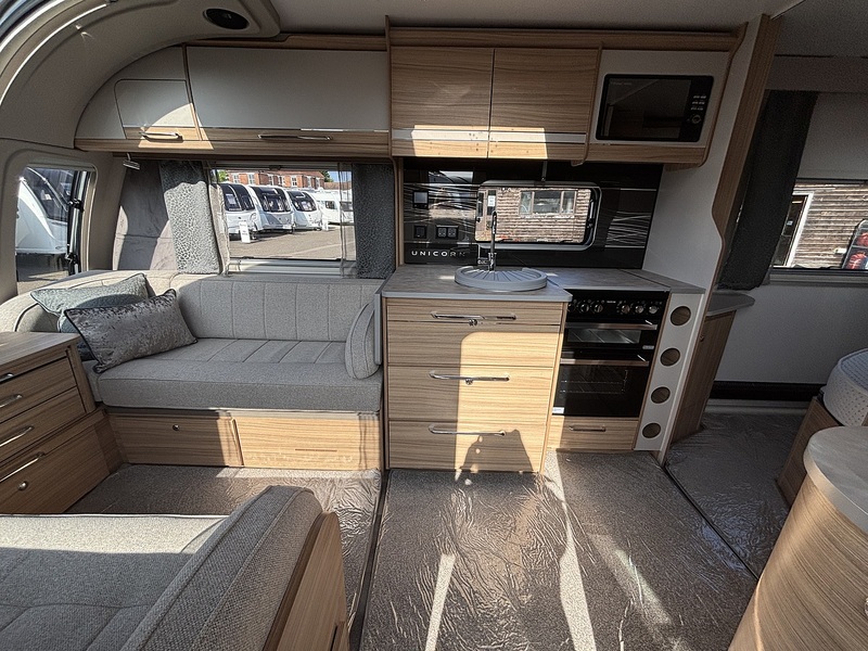Bailey Unicorn Vigo 2023 Caravan - Large 10