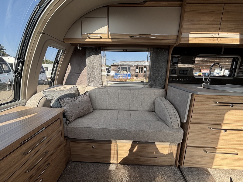Bailey Unicorn Vigo 2023 Caravan - Large 12