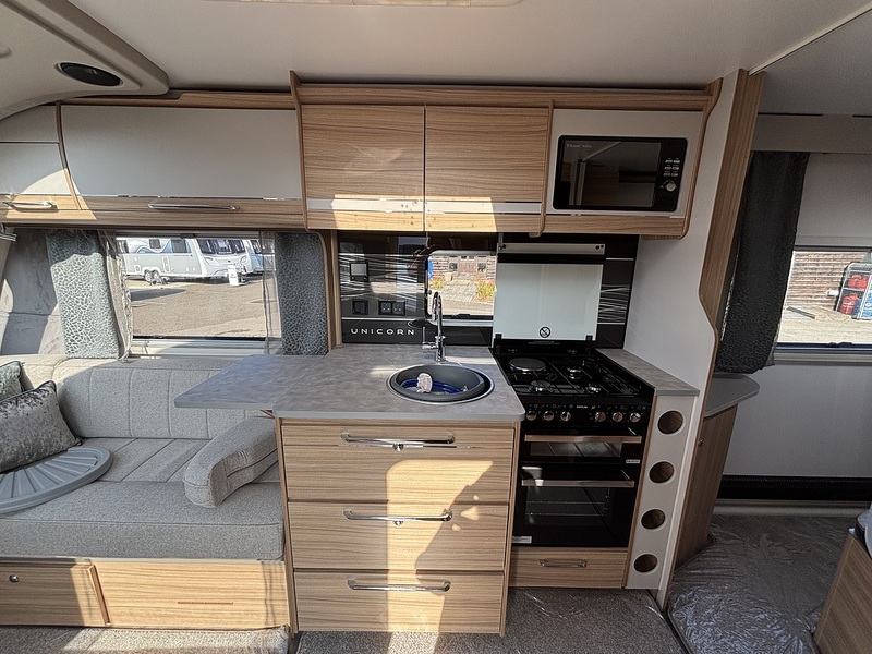 Bailey Unicorn Vigo 2023 Caravan - Large 16
