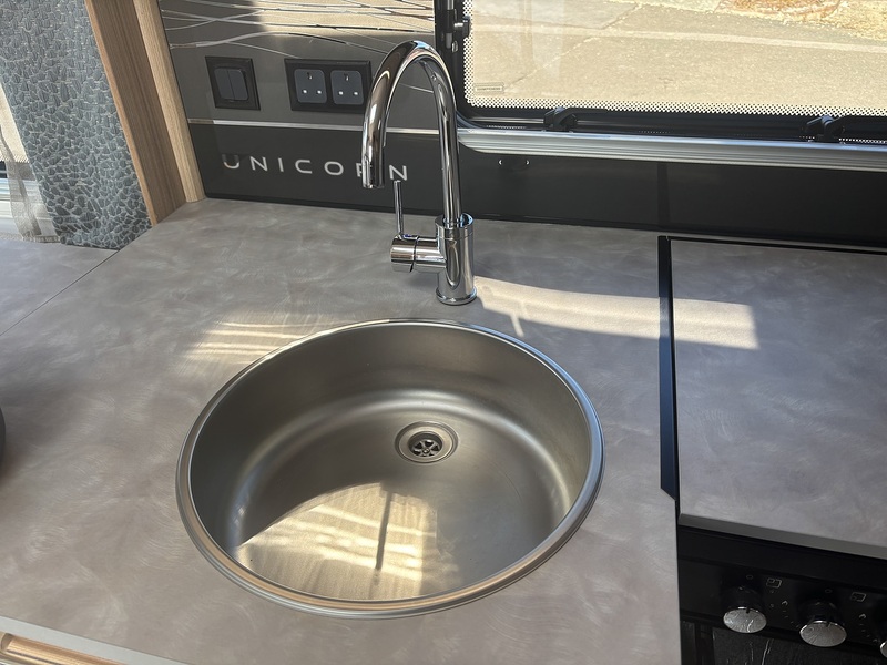 Bailey Unicorn Vigo 2023 Caravan - Large 18